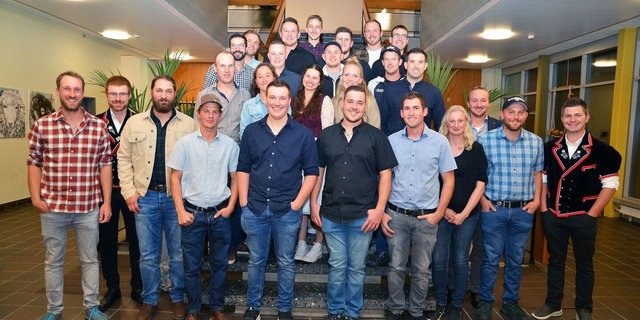 22 Männer und 4 Frauen haben im Kanton Luzern die  BLS 1 abgeschlossen. 