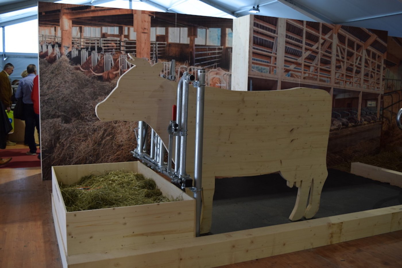 In der Themenwelt wurde viel mit Holz gestaltet, was den Auftritt sympathisch und heimelig machte.