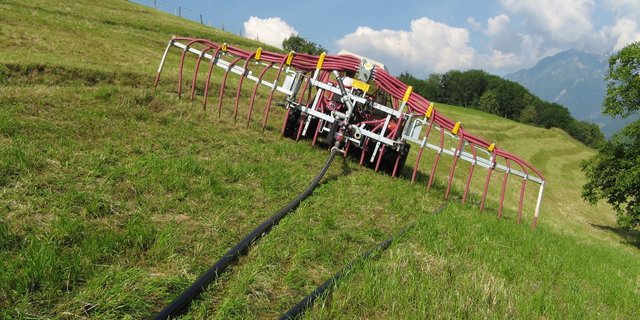 Der Schleppschlauch wird ab 2022 obligatorisch, beim Umstieg gilt es einige Punkte zu beachten. (Bild BauZ)