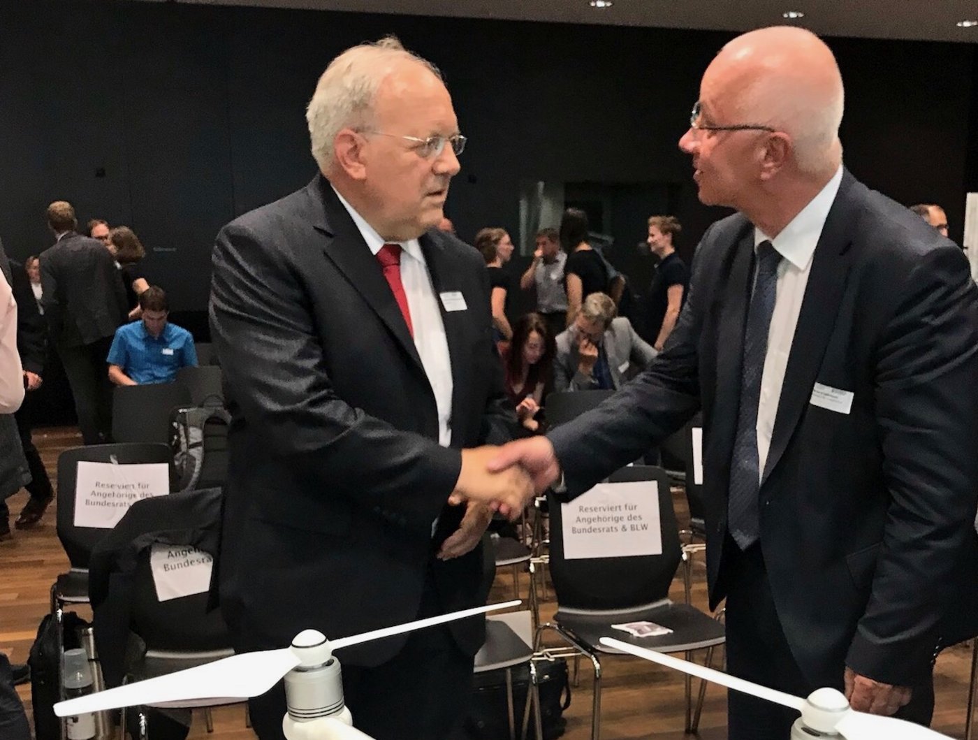 Wollen zusammen noch die neue AP auf die Schiene bringen: Bundesrat Schneider-Ammann und BLW-Direktor Lehmann. (Bild akr)