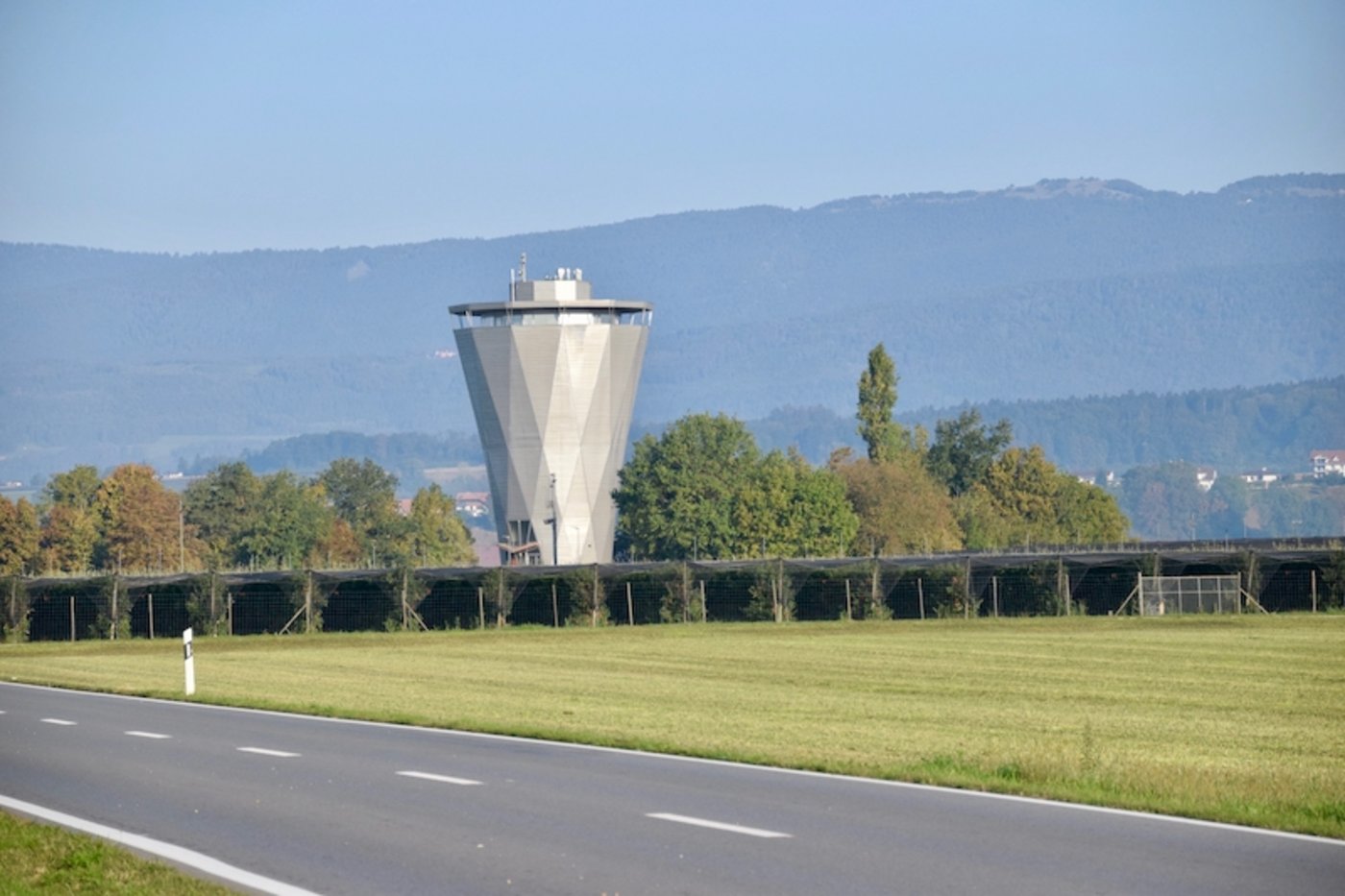 Im Seeland soll ein Trinkwasserfilter das Chlorothaloil-Problem lösen. (Bild BauZ)