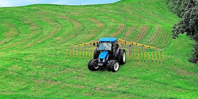 Der Stickstoff-Ausnutzungsgrad ist ausgangs Winter vergleichsweise besser als im Spätherbst. Dennoch ist die Vegetationsruhe vor dem Ausbringen von Hof- oder auch Recyclingdüngern zwingend zu berücksichtigen.