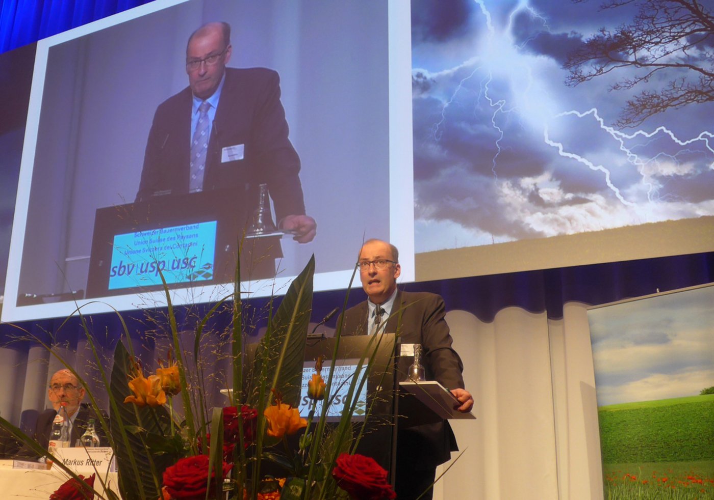 «Wir reden nicht von einem Thema, das nur für die Frauen, Bäuerinnen, Partnerinnen wichtig ist, sondern für die gesamte Landwirtschaft», sagt Markus Ritter. (Bild akr)