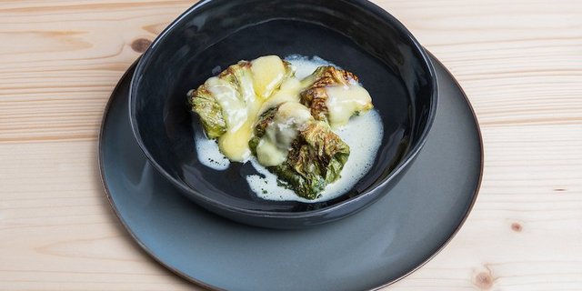 Capuns zur Vorspeise. (Bild SRF/ Ueli Christoffel)