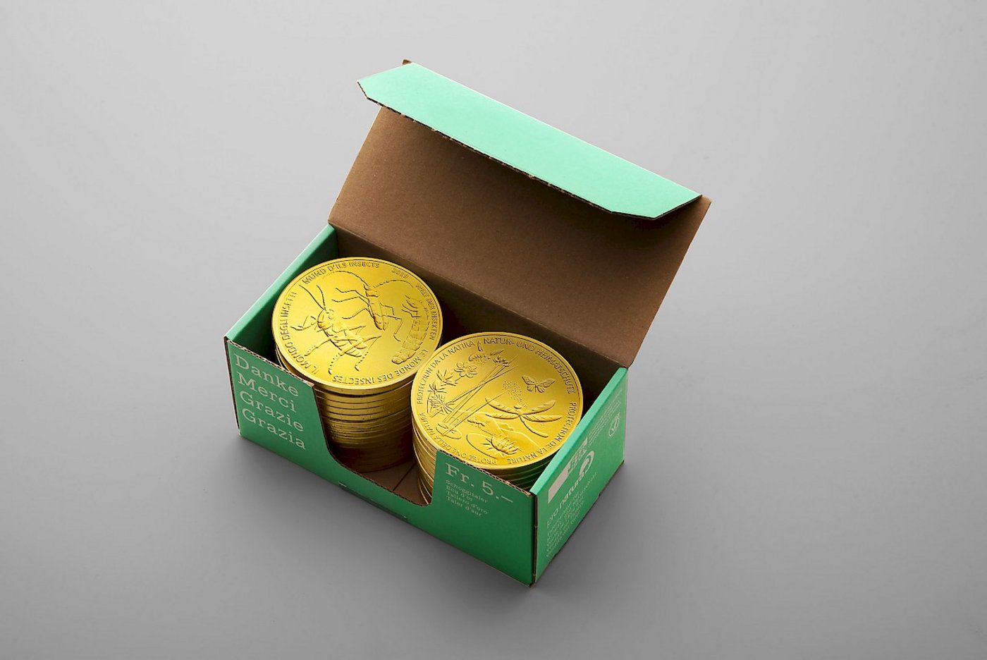 Mit dem Verkaufserlös des Schoggitalers 2019 will Pro Natura deshalb die Insekten und deren Lebensräume schützen.(Bild Schoggitaler)