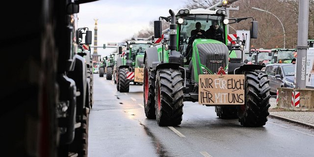 Vor rund einem Jahr zog es die deutschen Bauern nach Berlin, sie wollten sich Gehör verschaffen. Das haben sie bekommen, aber mehr (noch) nicht.