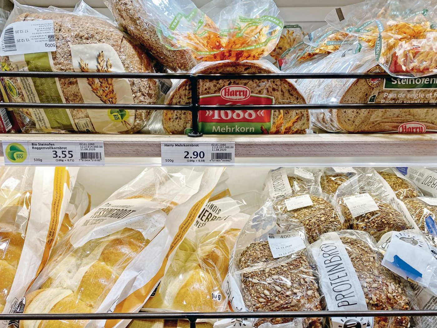 Zukünftig soll bei Brot und Backwaren im Offenverkauf klar ersichtlich sein, ob die verwendeten Rohstoffe aus Schweizer oder ausländischer Produktion stammen. (Bild Katrin Erfurt)