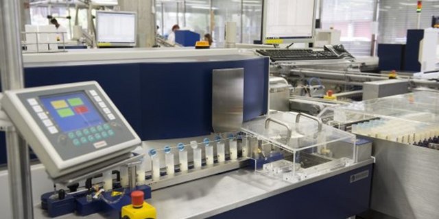 Bei der Bestimmung des Gefrierpunkts will man sich künftig am Mittelwert aller Proben orientieren. (Bild Suisselab)