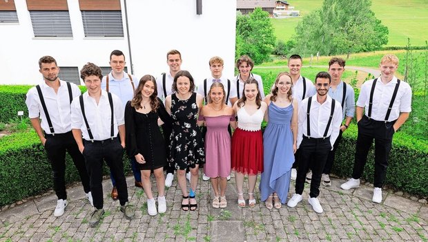 Sie haben die Berufsmaturität und sind bereit für den Übertritt an eine Hochschule.