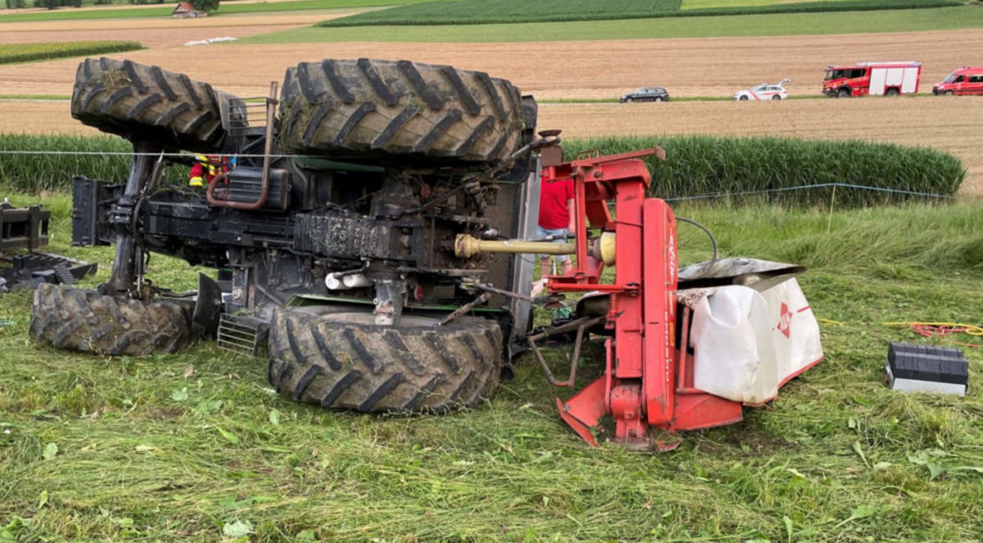 Der Verunfallte war im abschüssigen Gelände unterwegs. (Bild Kapo TG)