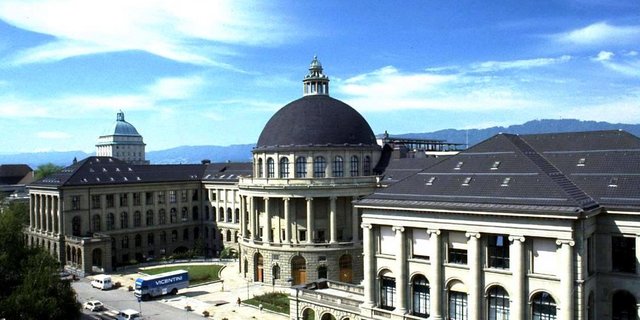 Die ETH in Zürich. (Bild ZachT)