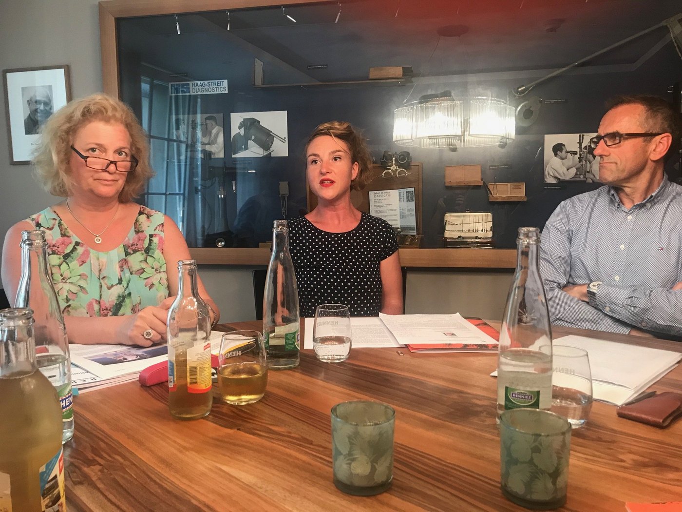 Wollen die Vorschriften verschärfen: Julika Fitzi vom STS, Nationalrätin Irène Kälin und STS-Geschäftsführer Stefan Flückiger. (Bild akr)