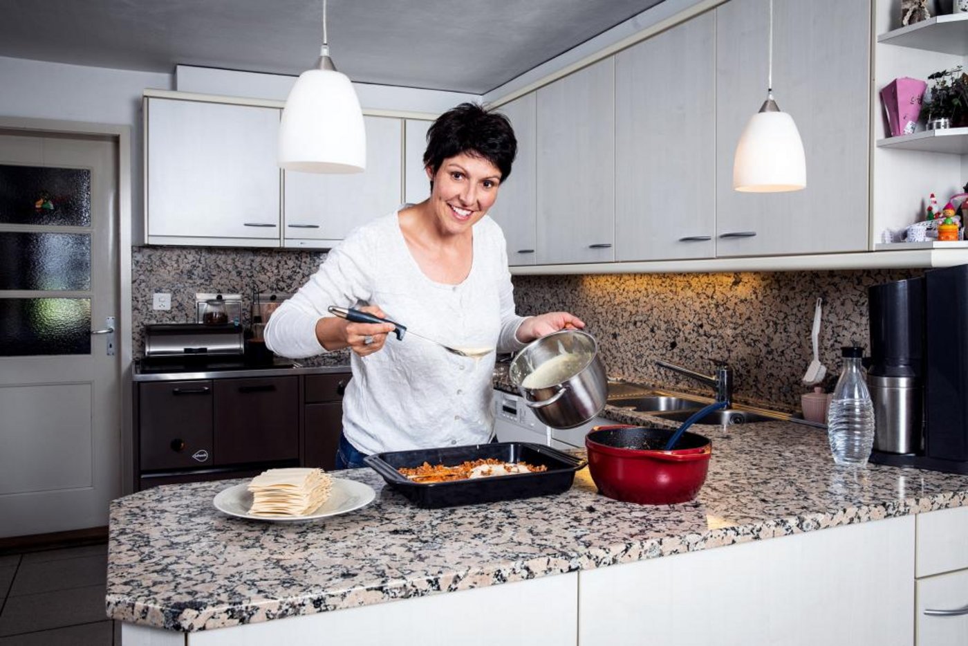 Landfrauenküche: Barbara Matter gewinnt die vierzehnte Staffel! Herzliche Gratulation. (Bild SRF)