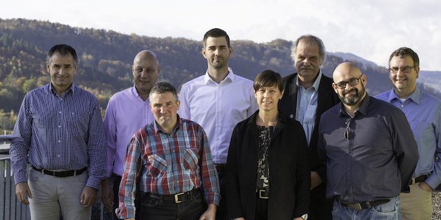 Die neuen im Stiftungsrat der Agrisano (v.l.): Florian Kaspar (Bündner Bauernverband), Marco Käppeli (Bauernverband Aargau), Pius Neff (Bauernverband Appenzell Innerrhoden), Christoph Brunner (Luzerner Bäuerinnen- und Bauernverband), Anne Challandes (Präsidentin Schweizerischer Bäuerinnen- und Landfrauenverband), Stéphane Rosselet (Chambre neuchâteloise d’agriculture et de viticulture), Andrea Zanini (Unione Contadini Ticinese) und Roger Kauer (Bauernverband beider Basel). (Bild zVg)