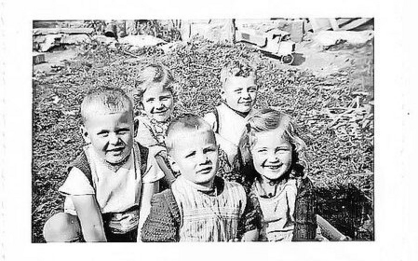 Benildis mit ihren Geschwistern: Aus dem Bergdorf Amden wusste sie viele schöne und traurige Geschichten zu erzählen.