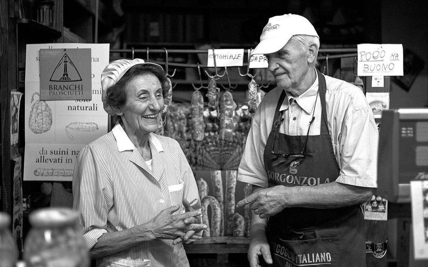 Marialuisa und Luciano am Corso Garibaldi 105 in Borgomanero (Italien).
