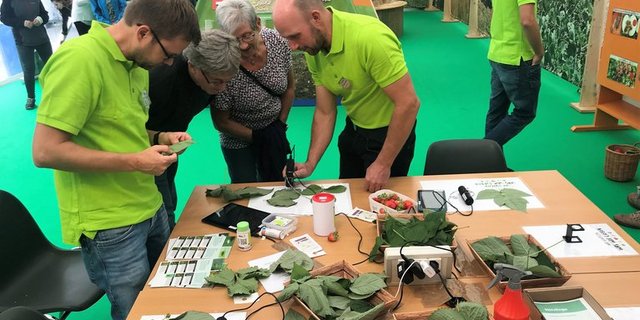 Thurgauer Bauern erklären den Konsumenten die Landwirtschaft. (Bilder lid/mr)