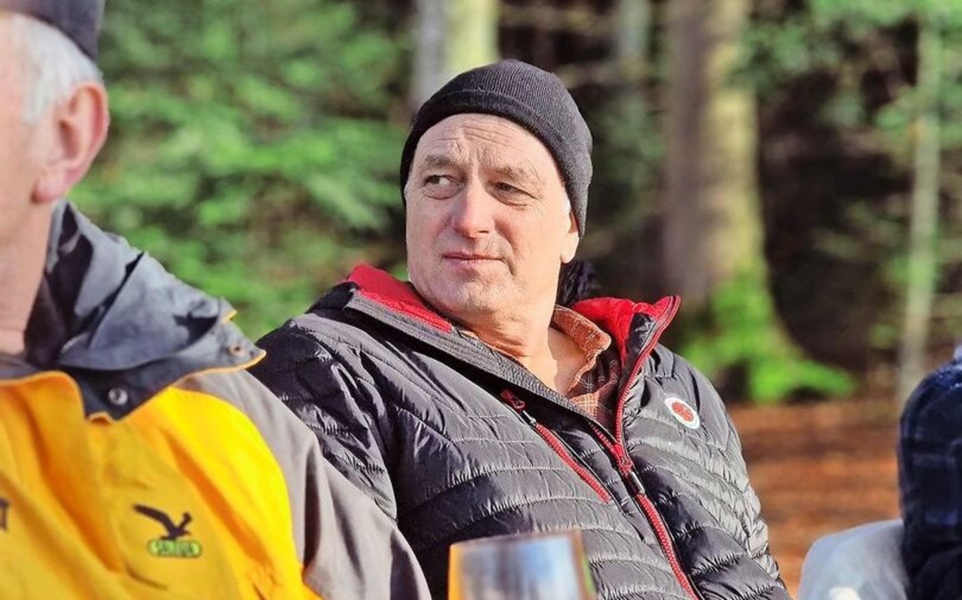 Ruedi Weber tritt aus dem Vorstand von IP-Suisse zurück. Der Berner hat das Marketing der Label-Organisation entscheidend geprägt. Unzählige der Käfertafeln an Bauernhäusern hat er eigenhändig aufgehängt.