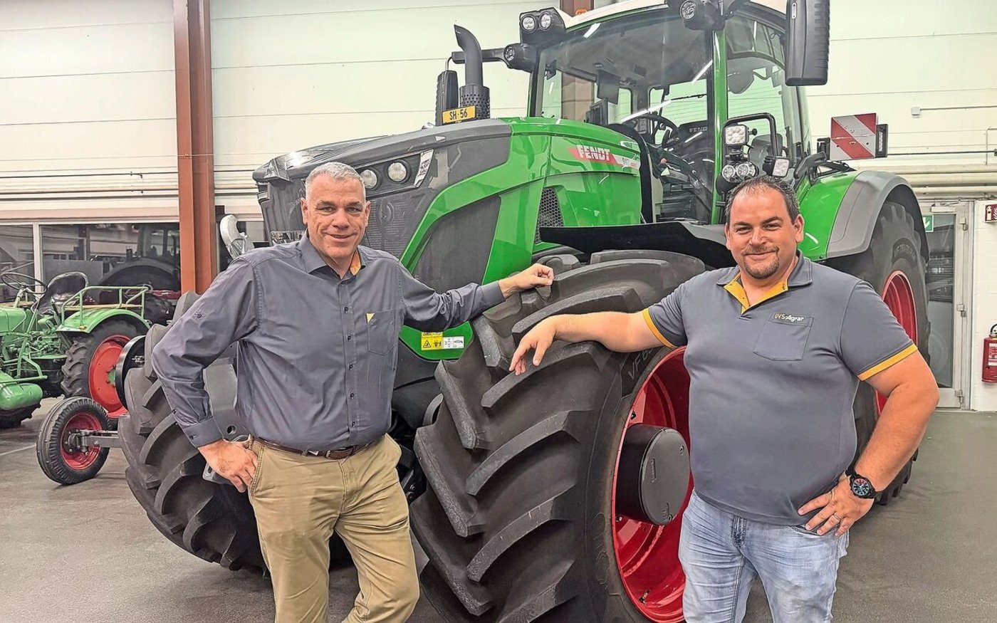Am GVS Stamm informierten unter anderem Markus Angst (links) und Nicolas Helmstetter (rechts) über die Strategie und Entwicklungen bei der GVS Agrar.  