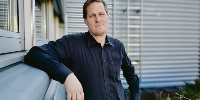 Andreas Wyss verlässt den Berner Bauernverband guten Mutes. Die Geschäftsstelle leiste grossartige Arbeit. Dennoch wünscht er sich im Verbandswesen ein paar Neuerungen.(Bild Simone Barth)