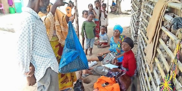 Kampagne zum Kauf von Rohkaffee auf der Insel Quirimba nach den Angriffen der Aufständischen.