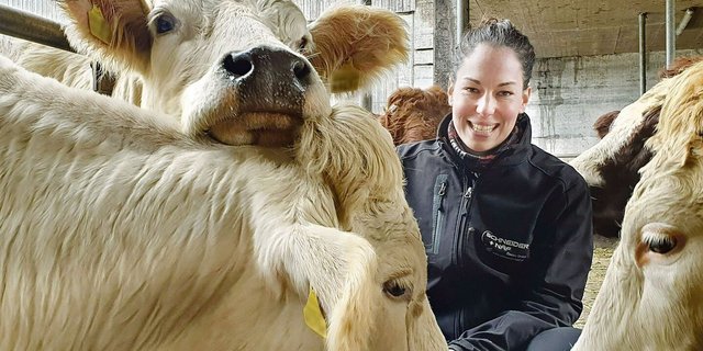 Mutterkuhhaltung mit Natura-Beef ist ein gutes Standbein auf Judith Wylers Betrieb.