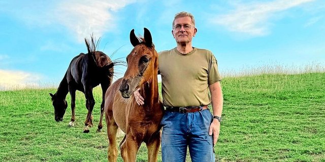 Mitte März übernahm Christoph Neuhaus das Amt als Präsident des Zuchtverbandes CH-Sportpferde. Er ist selbst leidenschaftlicher Warmblutzüchter.  