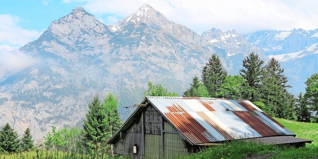 Schopf mit Aussicht: Im Gebirge sind der Produktivitätssteigerung enge Grenzen gesetzt.