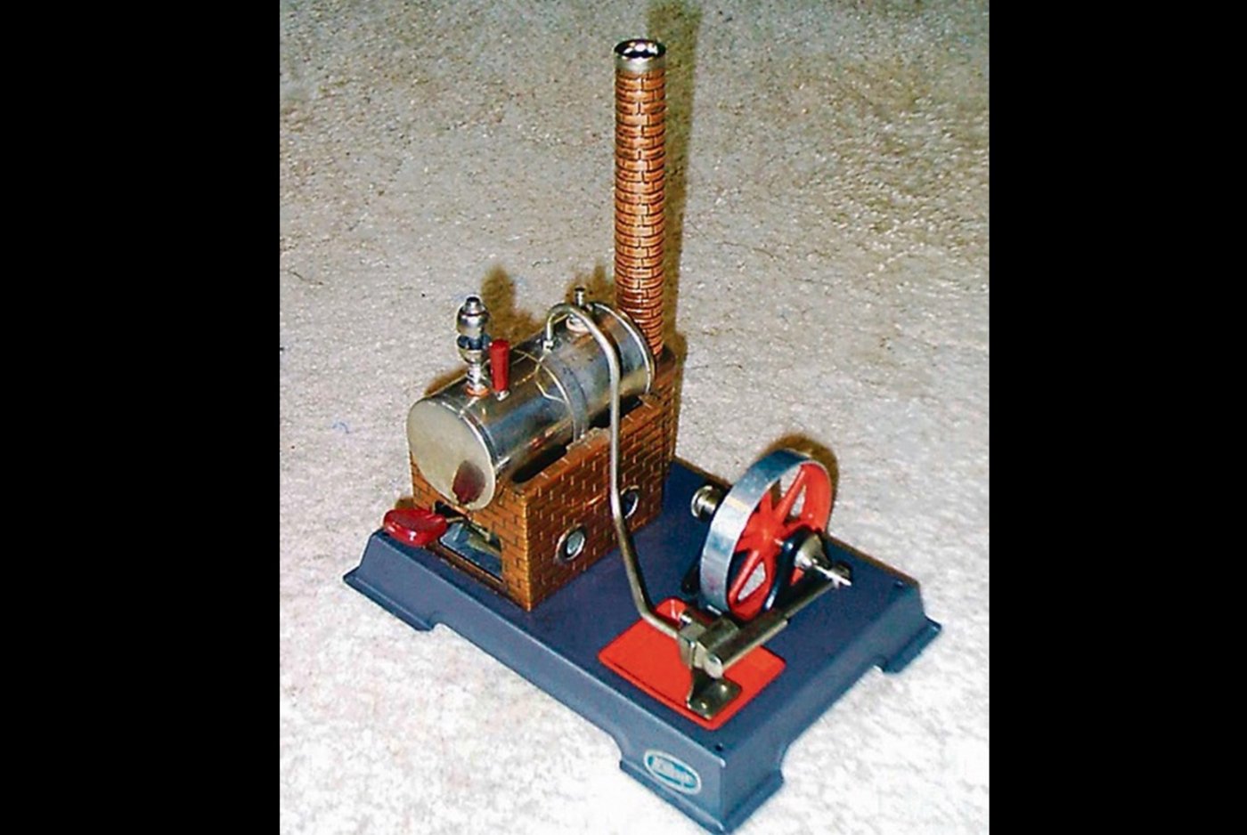 Ich schäme mich nicht zu erzählen, dass meine Augen feucht wurden, als eine Dampfmaschine zum Vorschein kam. (Bild zVg)