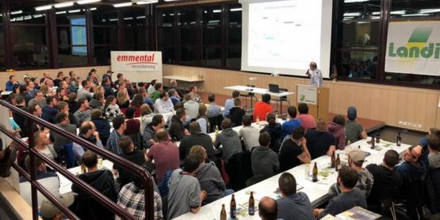 Viele interessierte Junglandwirte und -innen lauschten dem Referat von Nationalrat Andreas Aebi. (Bild Solothurner Bauernverband)