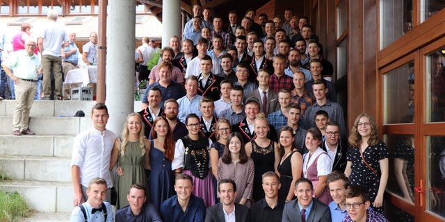 Die Absolventen und Absolventinnen des BBZN Schüpfheim. (Bild zVg)