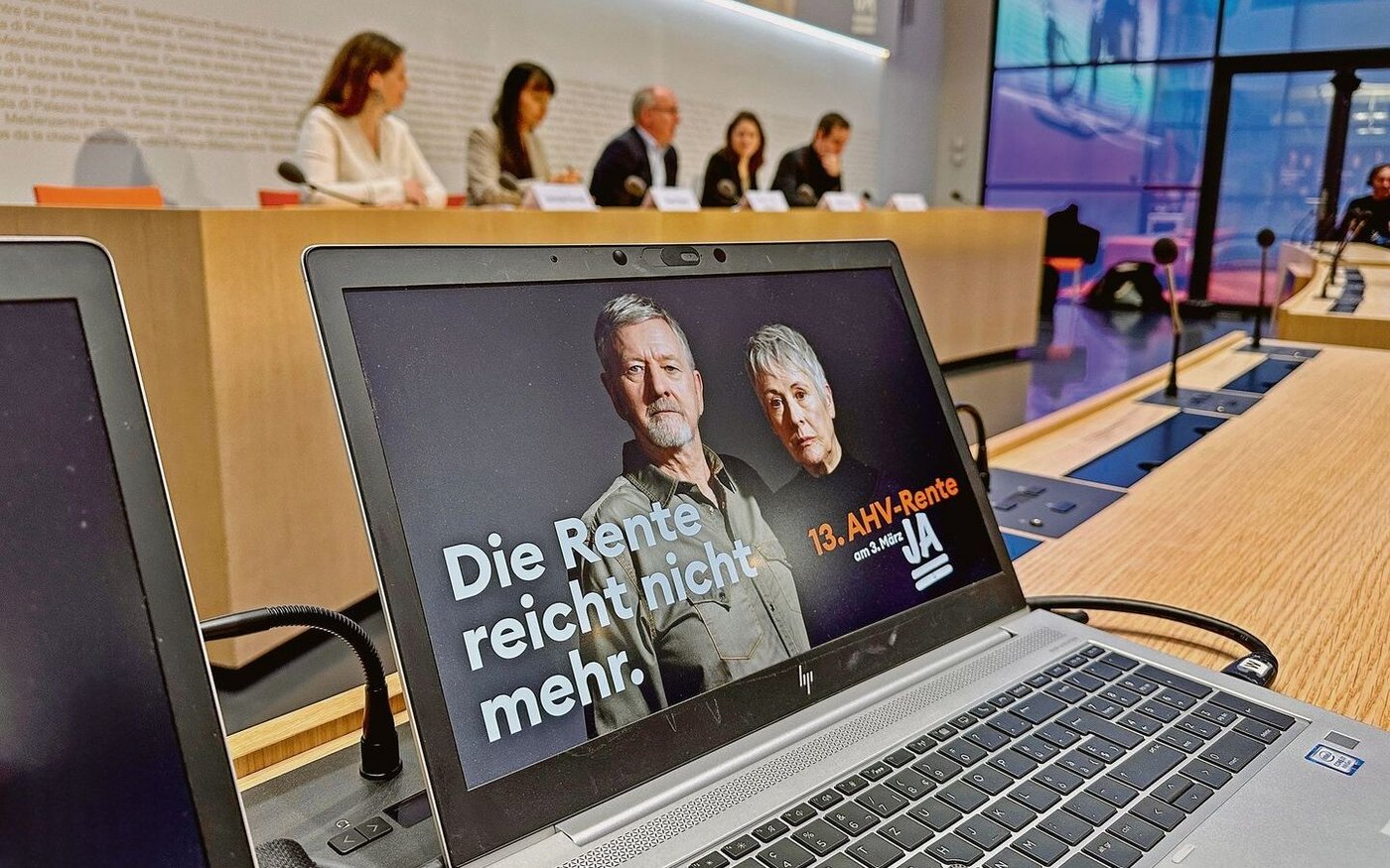 Mit der Feststellung «Die Rente reicht nicht mehr» kämpfen die Gewerkschaften für den AHV-«Dreizehnten».