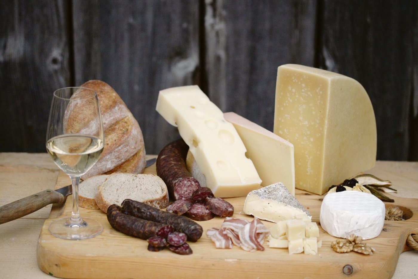 Regioprodukte aus der Zentralschweiz ins rechte Licht gerückt: Viele Projekte haben Mühe, die Umsatzziele auf dem hart umkämpften Markt zu erreichen.(Bild Regionalprodukte Zentralschweiz