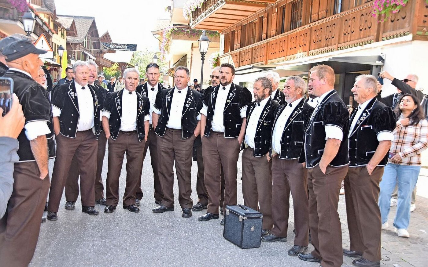 Auch für schönen Jodelgesang wurde gesorgt. Hier das Längebärger Jodlerchörli.  