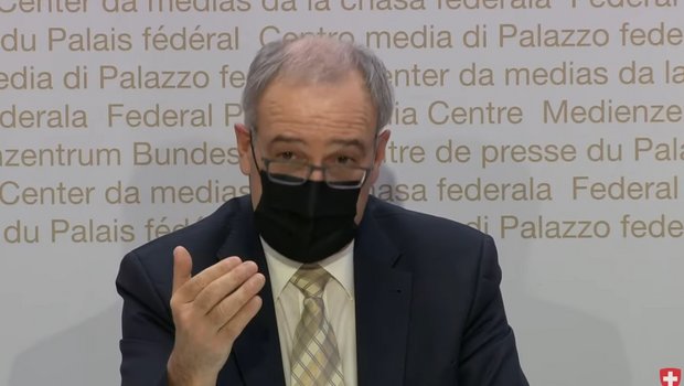 Bundespräsident Guy Parmelin bei der Präsentation des Massnahmenplans Sauberes Wasser. (Screenshot) 