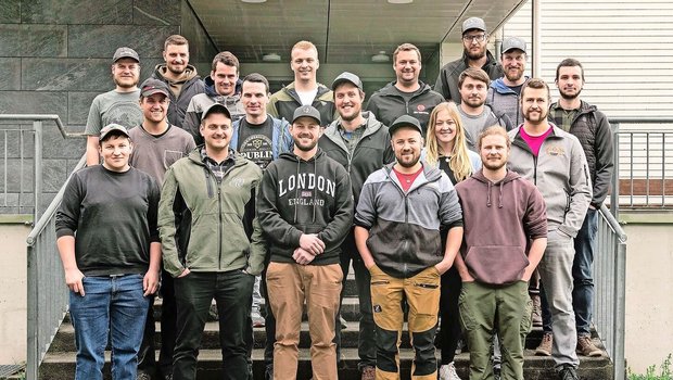 Die Absolventen der Nachholbildung Landwirt/in EFZ durften sich über ihren Erfolg freuen.