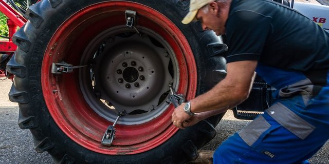 Eine Ausbildung zum Landmaschinenmechaniker dauert vier Jahre. (Bild hja)