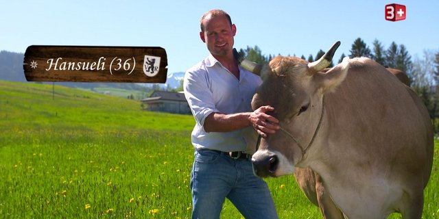 Der 36-jährige Bauer hat mit einem Heim- und drei Alpbetrieben viel um die Ohren. (Bilder 3+)