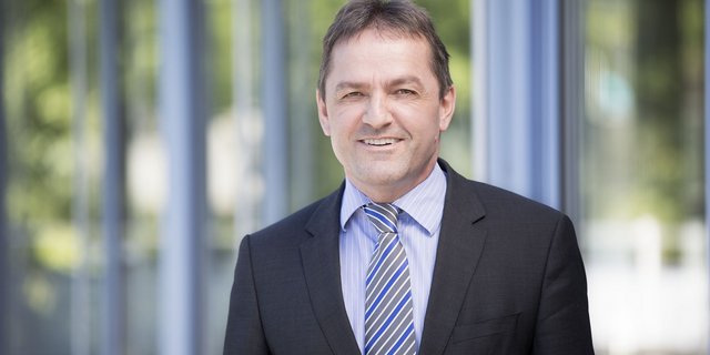 Stephan Hagenbuch ist Direktor der Schweizer Milchproduzenten. Er schreibt in seinem Gastbeitrag, dass der Grüne Teppich das Resultat von viel Detailarbeit war. (Bild zVg)
