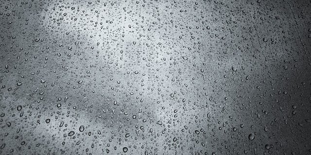 In Zukunft sei vermehrt mit Trogwetterlagen und Starkniederschlägen oder Blockadehochs mit wochenlanger Trockenheit zu rechnen. (Bild pixabay)