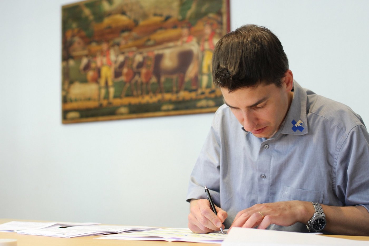 Die Couverts der Stimmberechtigten wurden erst am 24. April geöffnet. (Bilder zVg)