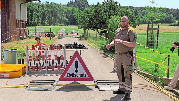 Yvo Rindlisbacher, Abteilungsleiter des Thurgauer Zivilschutzes, koordinierte die Seuchenübung auf dem Eichhof in Oberneunforn.