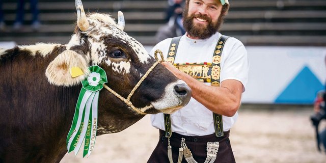 Mit Bildern wie diesem demonstriert die Olma Volksverbundenheit. Doch noch hat die «Volksaktie» das Finanzloch der Messe nicht stopfen können.