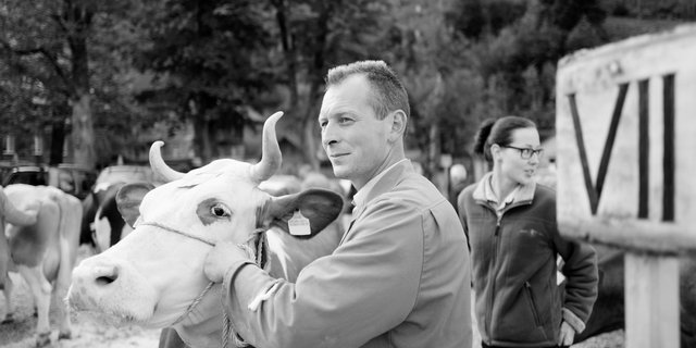 «Die Viehschau ist für die ganze Familie ein Highlight»: Bernhard und Rita Hadorn an der Schangnauer Viehschau.(Bild Pinaki)