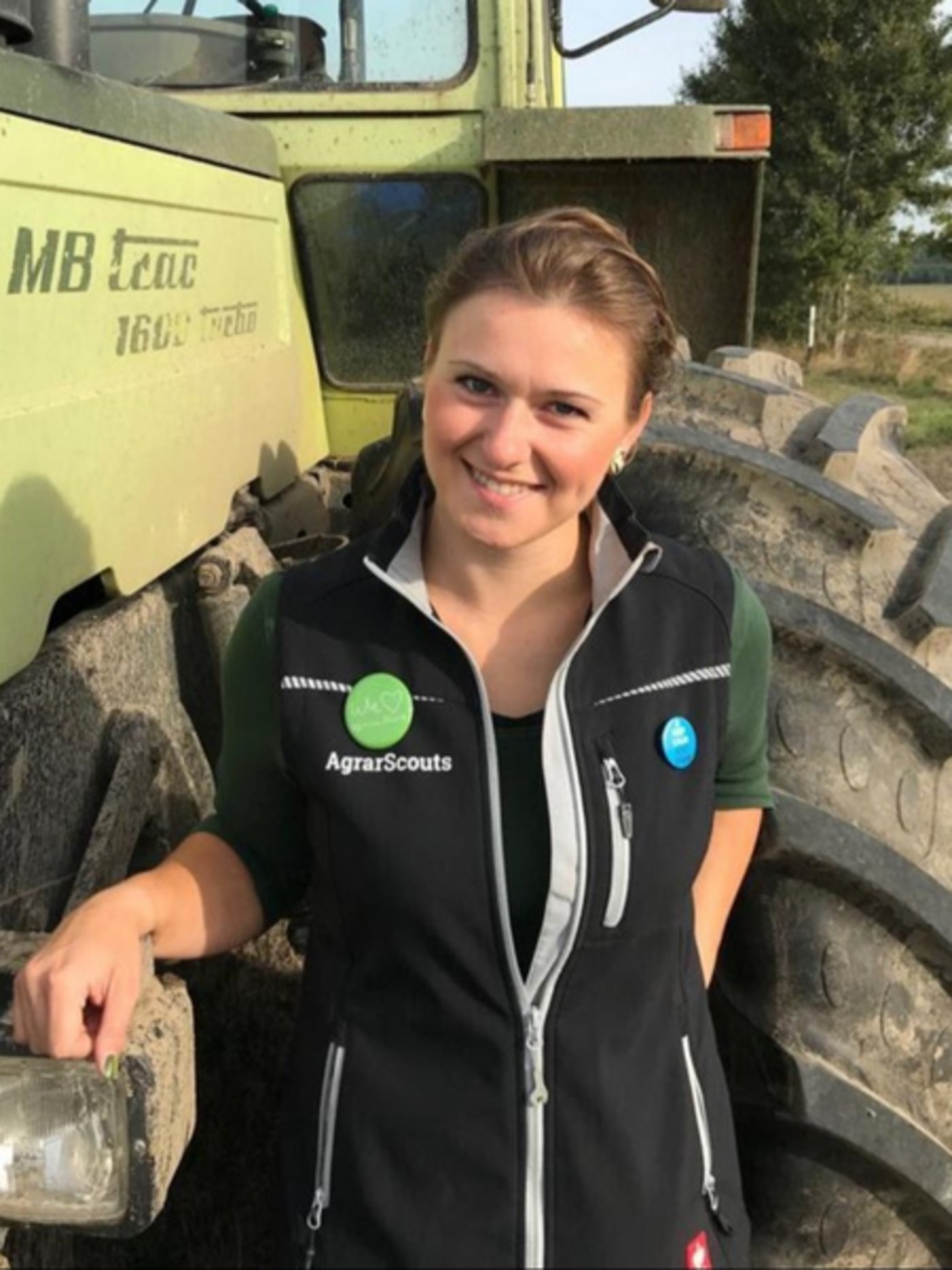 Die Projektverantwortliche Henriette Keuffel bezeichnet sich selber als Agrarscout-Mutti. Sie koordiniert, organisiert und betreut die Agrarscouts an Messeauftritten oder leitet selber Schulungen. Am liebsten ist sie selber als Agrarscout unterwegs. (Bild zVg)