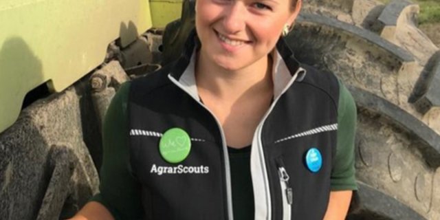 Die Projektverantwortliche Henriette Keuffel bezeichnet sich selber als Agrarscout-Mutti. Sie koordiniert, organisiert und betreut die Agrarscouts an Messeauftritten oder leitet selber Schulungen. Am liebsten ist sie selber als Agrarscout unterwegs. (Bild zVg)