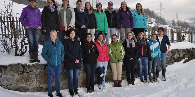 Die Teilnehmerinnen des Bäuerinnenkurses 2017 an der Bergheimatschule in Gurtnellen. (Bild zVg)