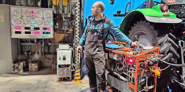 Christian Kreis von der Keller Technik AG simulierte einen Bremstest.