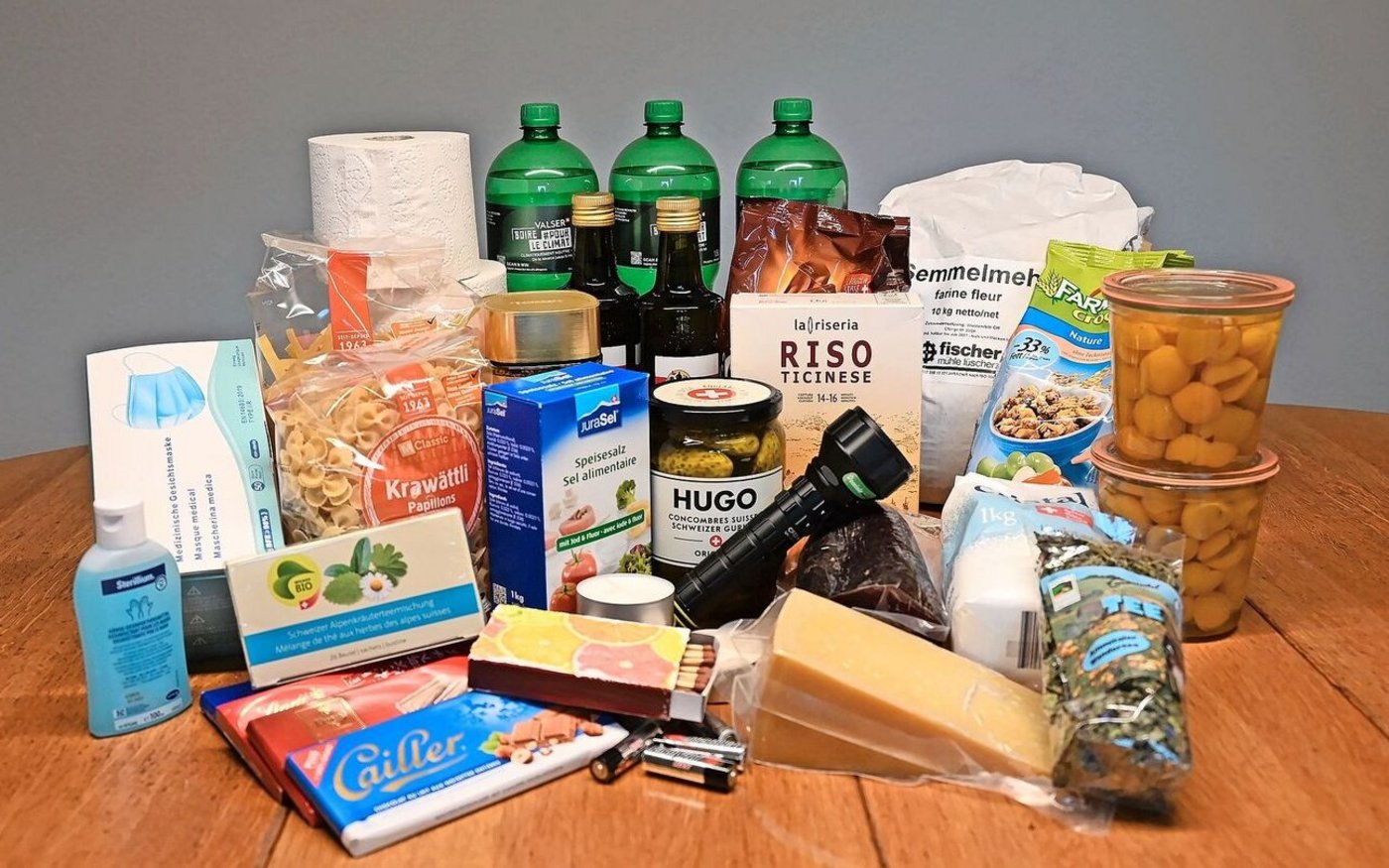 Einen Notvorrat zu haben, macht im Krisenfall unabhängiger. Mit dem Online-Rechner des Bundes können die Vorräte den persönlichen Bedürfnissen angepasst werden. 