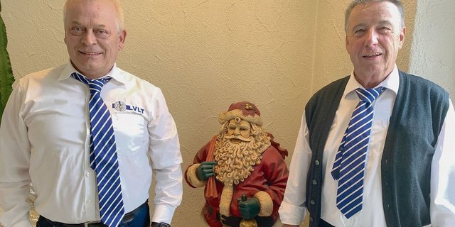 Präsident Toni Moser (r.) und Geschäftsführer Sepp Erni an der GV des Luzerner Verbands für Landtechnik am Chlaustag. 